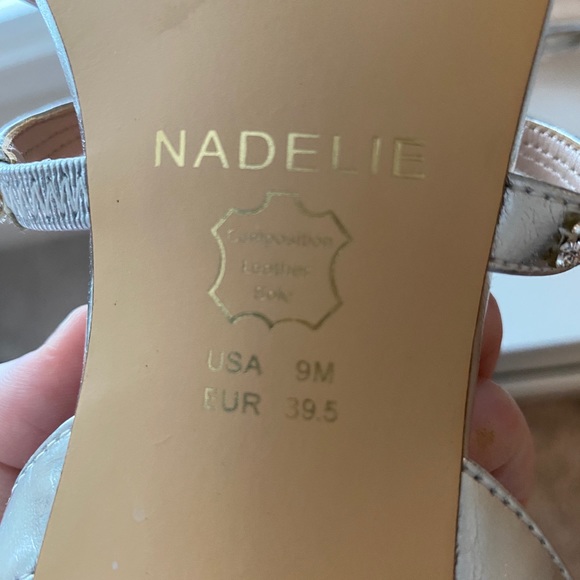 Nadelie Cork tan shoes. Small wedge. Size women’s 9 - Picture 3 of 4